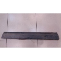 Накладка двери задней правой наружная нижняя Land Rover Discovery 3 2004-2009 2005 DGP000123PCL