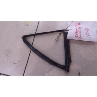 Уплотнитель стекла двери задней левой форточки Toyota Corolla E150 2006-2013 2007 6818912330