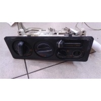 Блок управления отопителем с кондиционером Mitsubishi Pajero, Montero 2 1991-2004 1993 MB878003