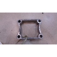 Кронштейн Mitsubishi Pajero, Montero 2 1991-2004 1997 MB238088