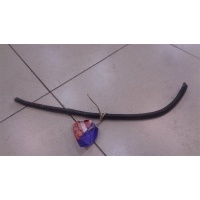 Уплотнитель двери задней левой нижняя часть Nissan Fuga 2004-2009 2004 82839EG010