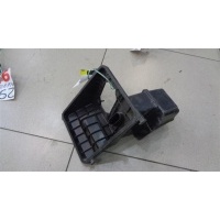 Корпус воздушного фильтра верхняя часть Mitsubishi Galant EA 1996-2003 1997 MR323072