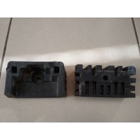 Опора под домкрат (поддомкратная подушка) Porsche Cayenne 958 2011 7L8804123, 7L8 804 123
