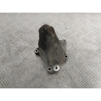 кронштейн двигателя левый Mercedes-Benz C W203/S203/CL203 2002 A2712230904