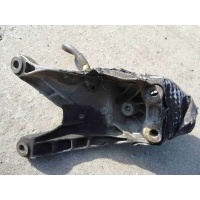 Кронштейн двигателя Audi A5 2017 4G0199308AA