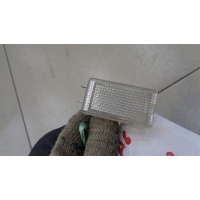 Плафон салонный освещения бардачка Audi A6 C5 1997-2004 1998 331947113