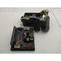 Блок предохранителей Nissan Qashqai J10 (2006-2013) 2009 284B7-JD00B