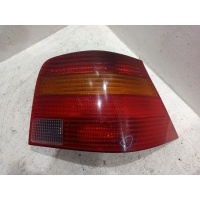 Фонарь задний правый Volkswagen Golf 4 1997-2006 1J6945096R