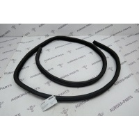 Уплотнитель проема задней двери (на кузове) LH=RH Land Rover Range Rover P400E L405 2012 LR067427
