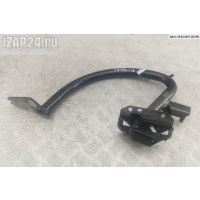 Петля крышки (двери) багажника Audi A4 B8 (2007-2015) 2008 8K5827302J