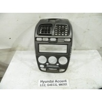Накладка на панель Hyundai Accent LC 2005 84741-25300
