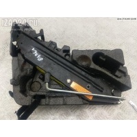 Домкрат Volkswagen Touareg 2003 7L0011031E
