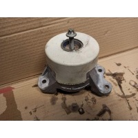 подушка крепления двигателя правая Mercedes-Benz S-Класс W222/C217/A217 2019 A2382403400