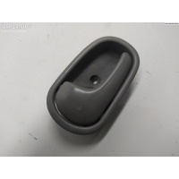 Ручка двери внутренняя задняя левая Mazda Demio 2000 D06159330B05