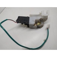 Замок двери задней левой Mazda Demio 2000 DC7073310A