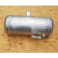 Cayenne touareg бачёк воздушный 7l0616202a