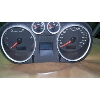 Audi a2 04 год 1.4 tdi спидометр часы европа