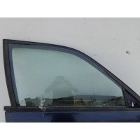 Стекло боковой двери Правая Перед. Volkswagen Passat B4 1996