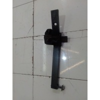 Кронштейн радиатора левый Audi A4 B8 2007-2015 8K0805527A