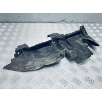 Воздуховод Audi Q7 2010 4L0121284