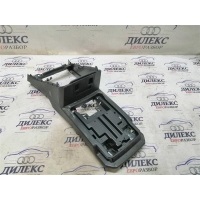 консоль центральная Volvo 2004 39878184
