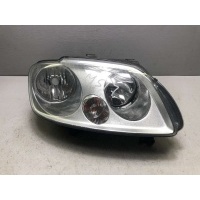 Фара правая Volkswagen Caddy 3 2005 2K0941006B