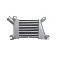 Новый интеркулер nissan x - trail t30 2 , 2dci 2001 - 2003