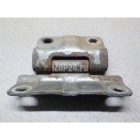 Петля двери багажника Mitsubishi L200 (K6,K7) (1996 - 2006) MR143216