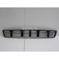 Решетка в бампер центральная VAG A4 [B5] (1994 - 2001) 8D080768301C