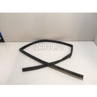 Уплотнитель стекла двери Nissan Teana J32 (2008 - 2013) 82331JN21A