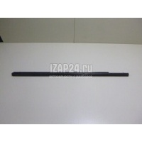 Накладка стекла заднего правого Land Rover Freelander 2 (2007 - 2014) LR001737