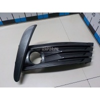 Решетка в бампер правая Toyota Corolla E18 (2013 - ) 8148102630