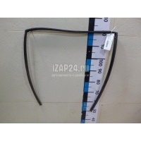 Уплотнитель стекла двери Toyota Corolla E18 2013 6814202300