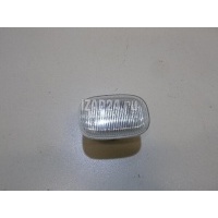 Повторитель на крыло белый Toyota Corolla E12 (2001 - 2007) 81730-02023