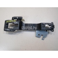 Кронштейн ручки Suzuki Grand Vitara (2005 - 2015) 8281163J10