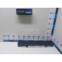 Решетка в бампер центральная Toyota Auris (E15) (2006 - 2012) 5311202080