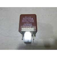 Реле Toyota Avensis II (2003 - 2008) 9098702016