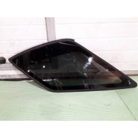 Стекло кузовное глухое правое Kia Sorento (BL) I (2002–2006) 878203E030