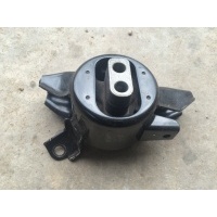 Опора КПП левая Hyundai Solaris I (2010–2014) 218301R050
