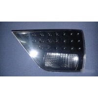 Фонарь задний внутренний правый Mitsubishi Outlander (CW0W) II рестайлинг (2010–2012) 8331A006