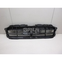 Кронштейн решетки радиатора VAG A4 [B8] (2007 - 2015) 8K0807233H
