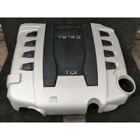 Крышка двигателя декоративная Audi A8 D3 (S8,RS8) 2007 057103925