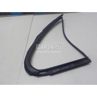Уплотнитель стекла двери Nissan Micra (K12E) (2002 - 2010) 82273AX10D