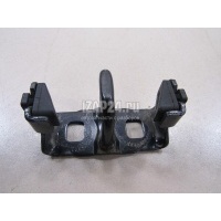 Ответная часть замка багажника Renault Duster 2012 905702697R