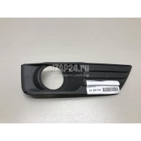 Решетка в бампер правая Ford Focus II (2005 - 2008) 1337347