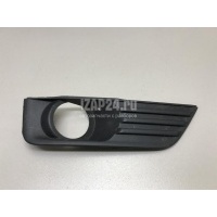 Решетка в бампер правая Ford Focus II (2005 - 2008) 1337347