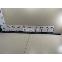 Накладка стекла переднего левого Land Rover Discovery III (2004 - 2009) CGE000492