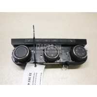 Блок управления климатической установкой VAG Octavia (A7) (2013 - 2020) 5E0820047EYMS