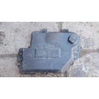 Крышка блока предохранителей Audi A6 2008 4F2907613
