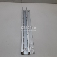 Направляющая (кузов наружные) Nissan Navara (D40) (2005 - 2015) 93390EB000